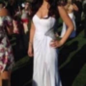 Lafemne Women White Beaded Strapless Formal Sz 0